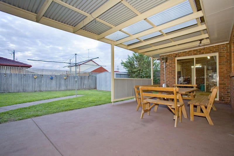 3 Caldermeade Road, CORIO VIC 3214, Corio - Thumbnail 4