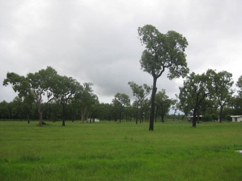 154 Balgal Beach Road, BALGAL BEACH QLD 4816, Balgal Beach - Thumbnail 2