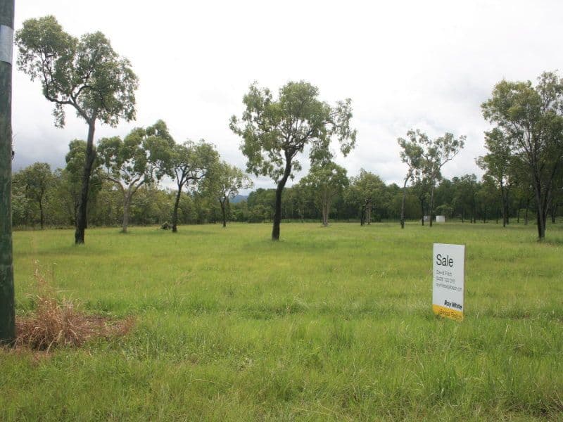 154 Balgal Beach Road, BALGAL BEACH QLD 4816, Balgal Beach - Thumbnail 4