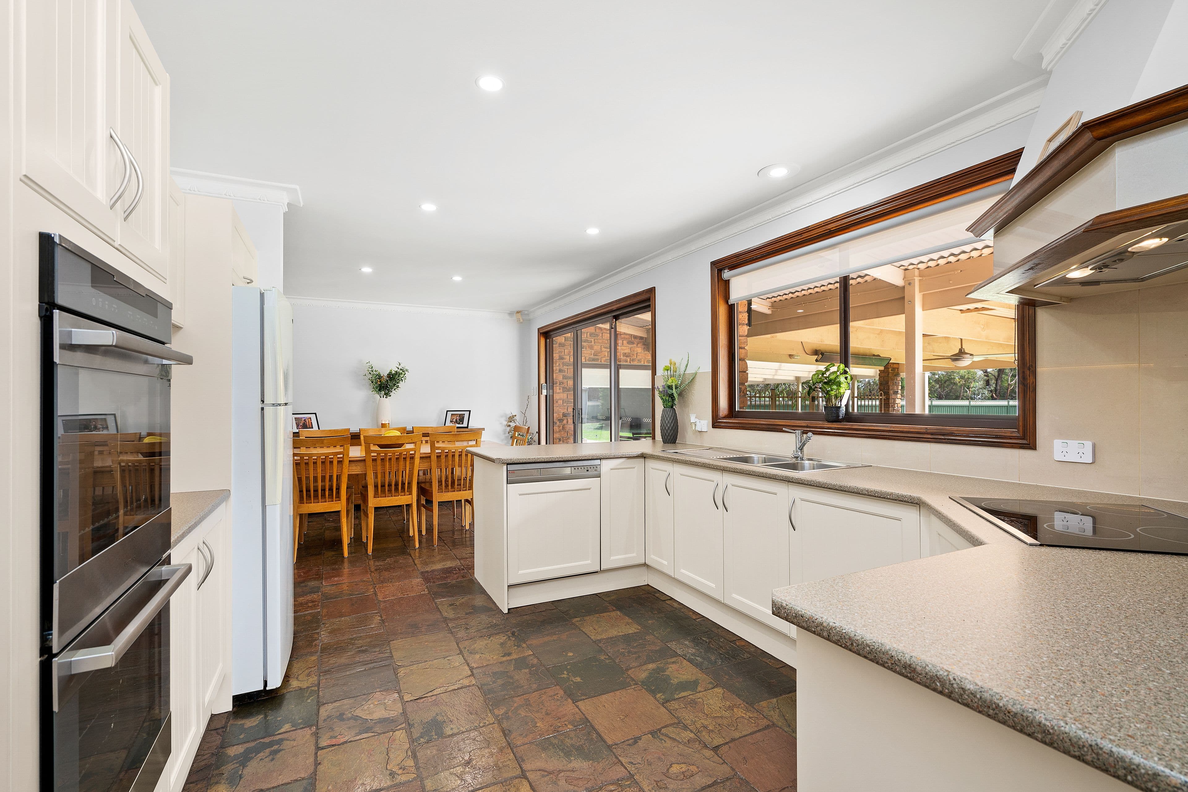 130 Buckingham Street, Lara VIC 3212, Lara - Thumbnail 8