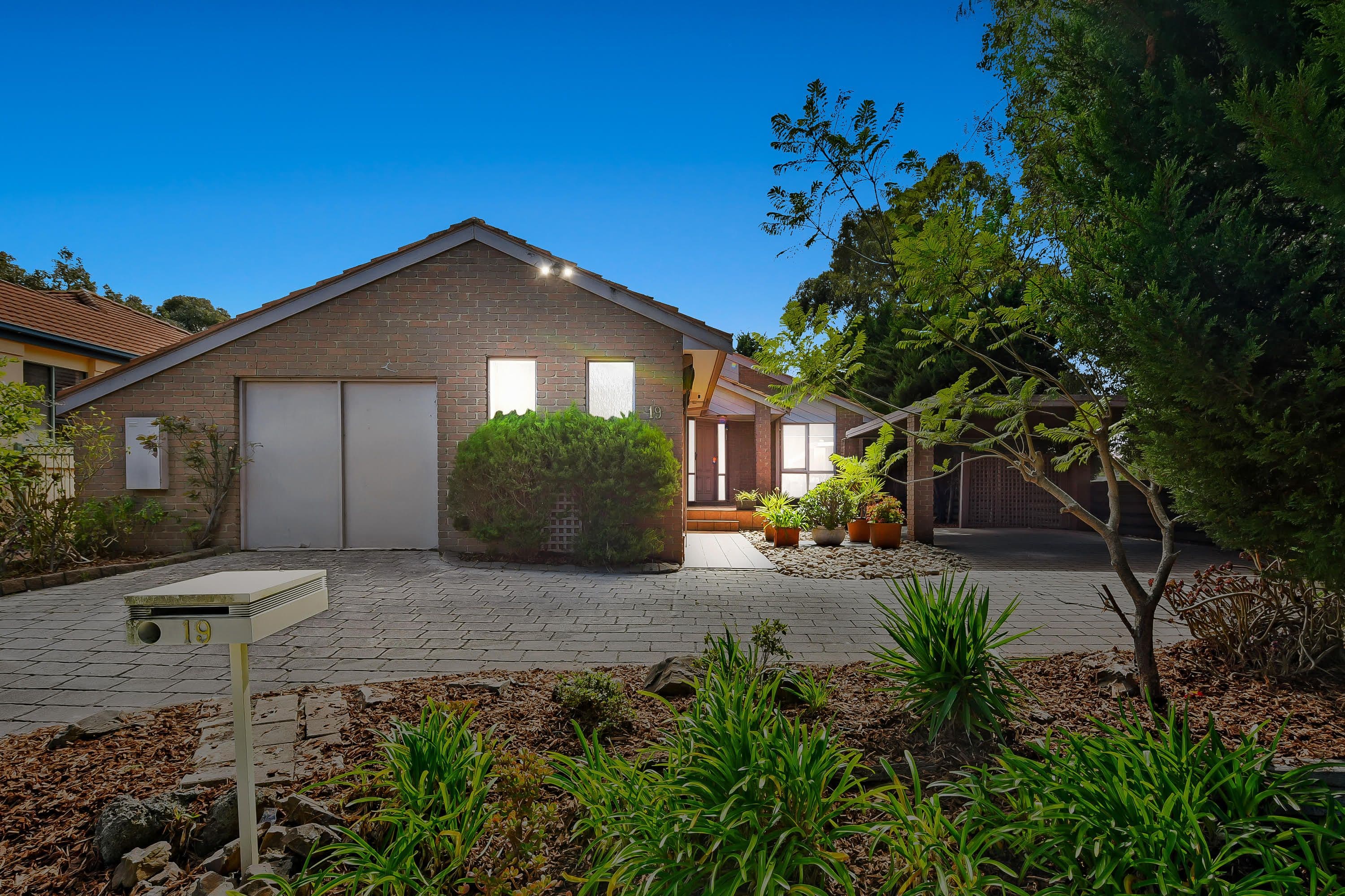 19 Streeton Court, Rowville VIC 3178, Rowville - Image 1