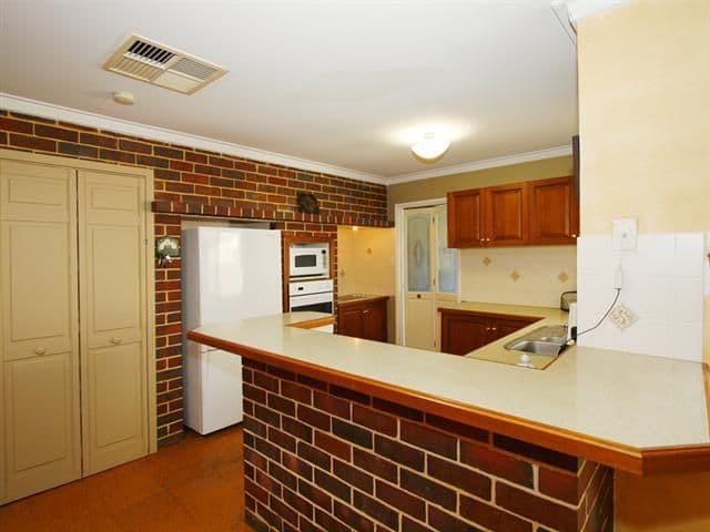 9 Acacia Way, YANGEBUP WA 6164, Yangebup - Thumbnail 5