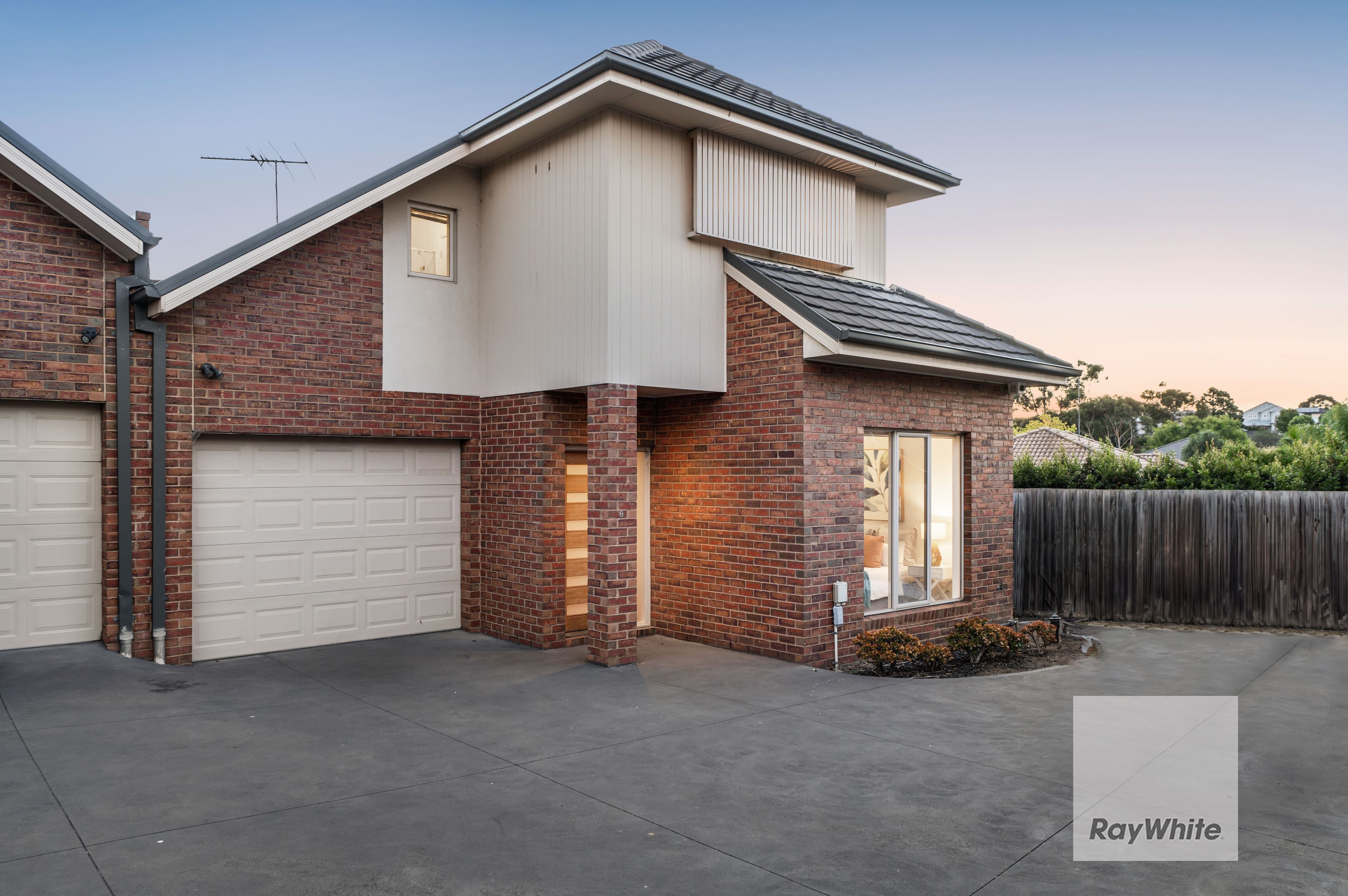 26 Hillcrest Drive, Westmeadows VIC 3049, Westmeadows - Image 1