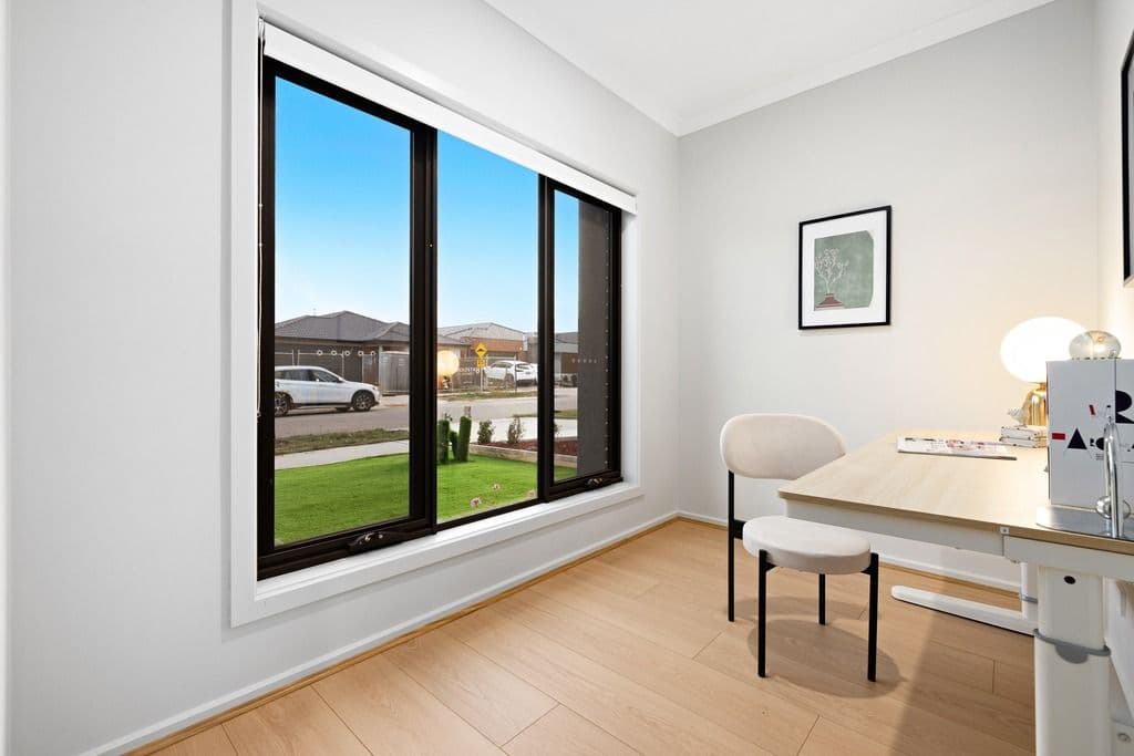 25 Abacot Street, Clyde North VIC 3978, Clyde North - Thumbnail 2