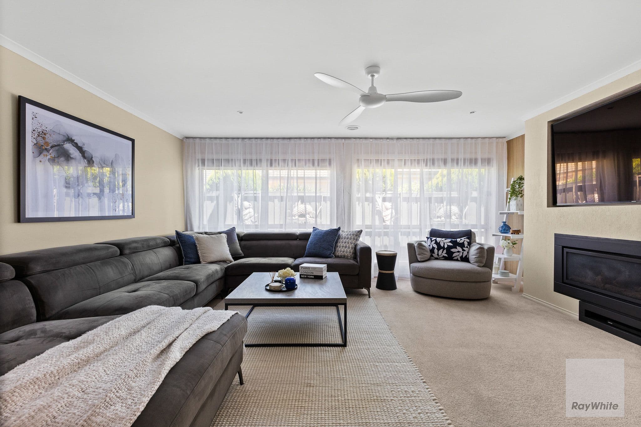 14 Velvet Avenue, Bundoora VIC 3083, Bundoora - Thumbnail 3
