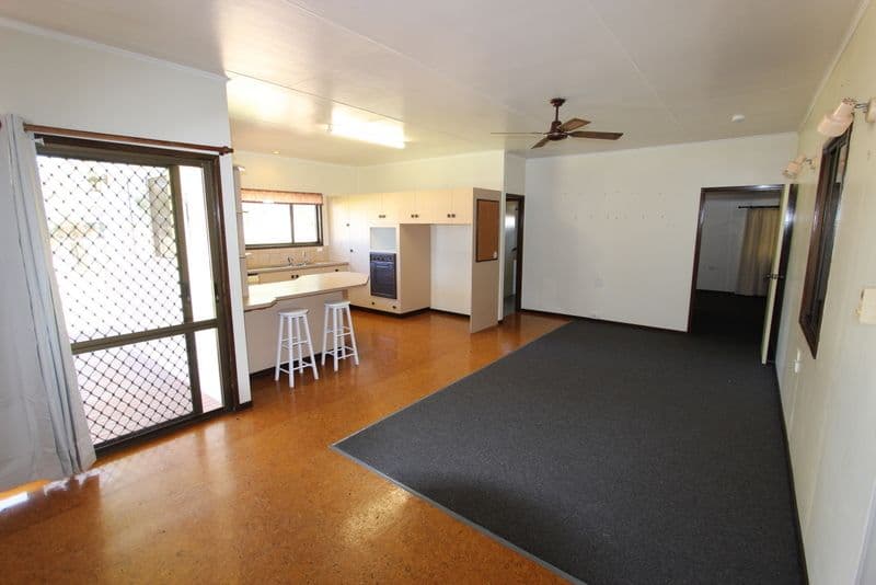 144 Alfred Street, Charleville QLD 4470, Charleville - Thumbnail 2