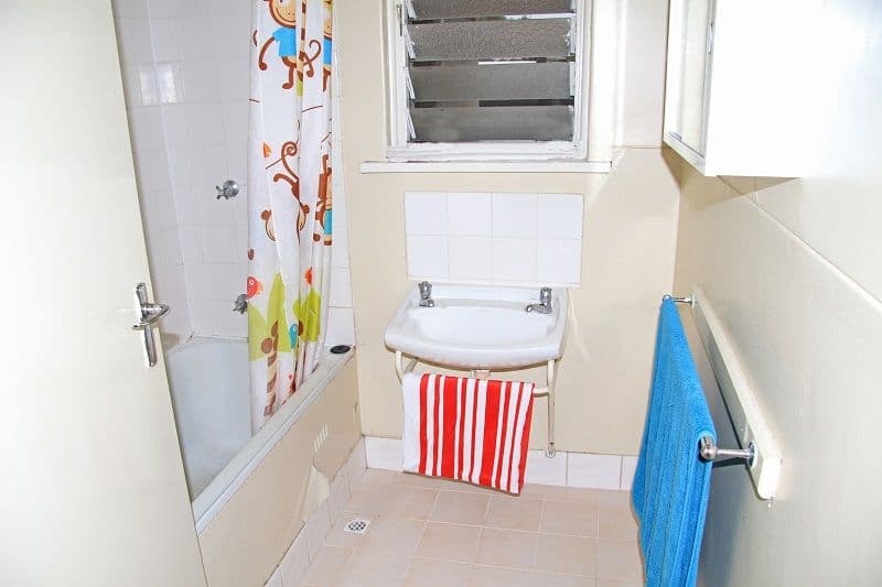 28 Ingleby Street, Mount Gambier SA 5290, Mount Gambier - Thumbnail 3