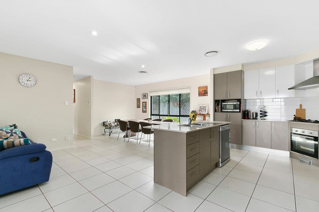 21 Selkirk Way, Peregian Springs QLD 4573, Peregian Springs - Thumbnail 4