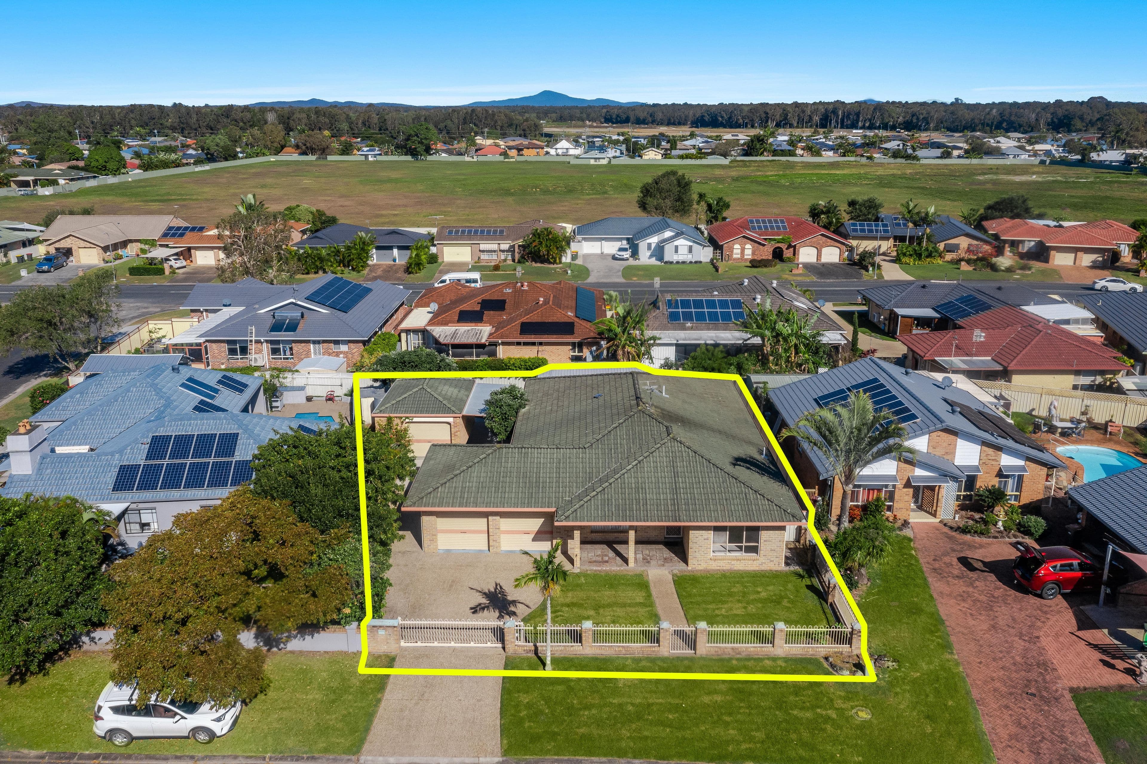 48 Admiralty Court, Yamba NSW 2464, Yamba - Image 1