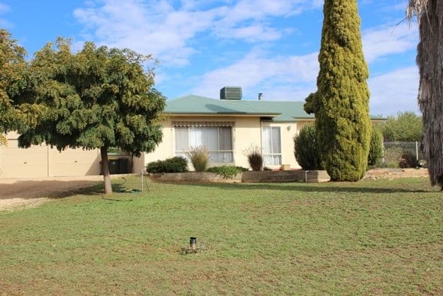 60 Middleton Road, LOXTON SA 5333, Loxton - Image 1