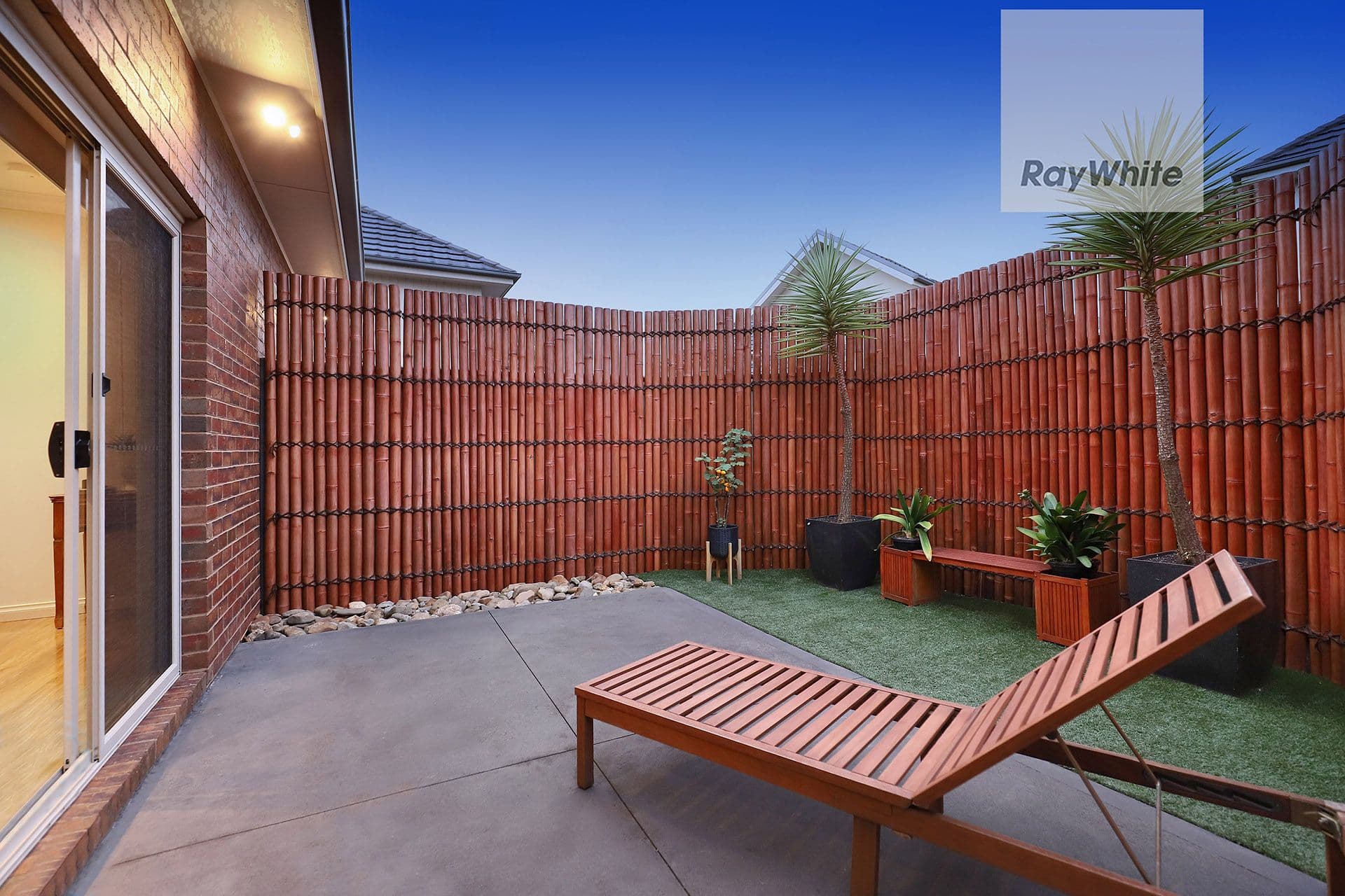 26 Hillcrest Drive, Westmeadows VIC 3049, Westmeadows - Thumbnail 7