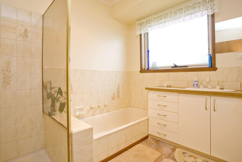 38 Epsom Road, CORIO VIC 3214, Corio - Thumbnail 6