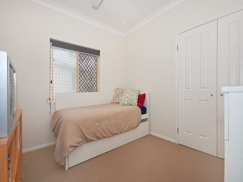 449 Honour Avenue, GRACEVILLE QLD 4075, Graceville - Thumbnail 8