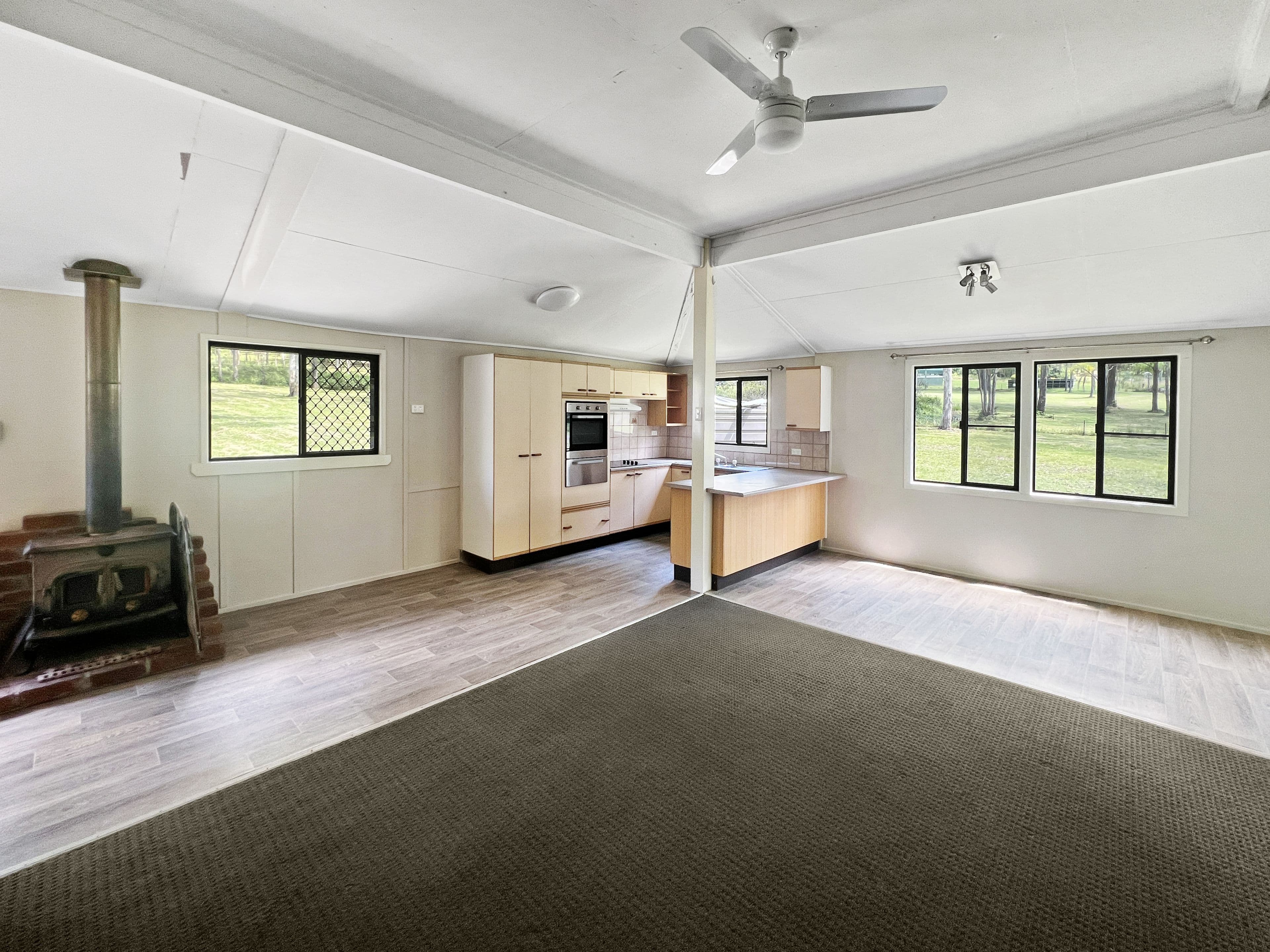 76 Outlook Drive, Esk QLD 4312, Esk - Thumbnail 3