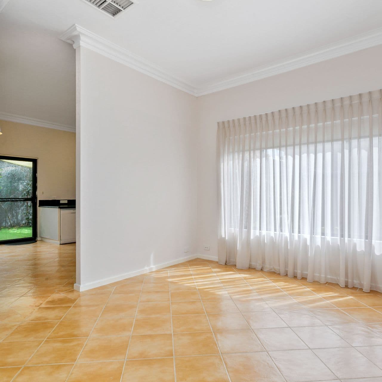 157A Seventh Avenue, Inglewood WA 6052, Inglewood - Thumbnail 5
