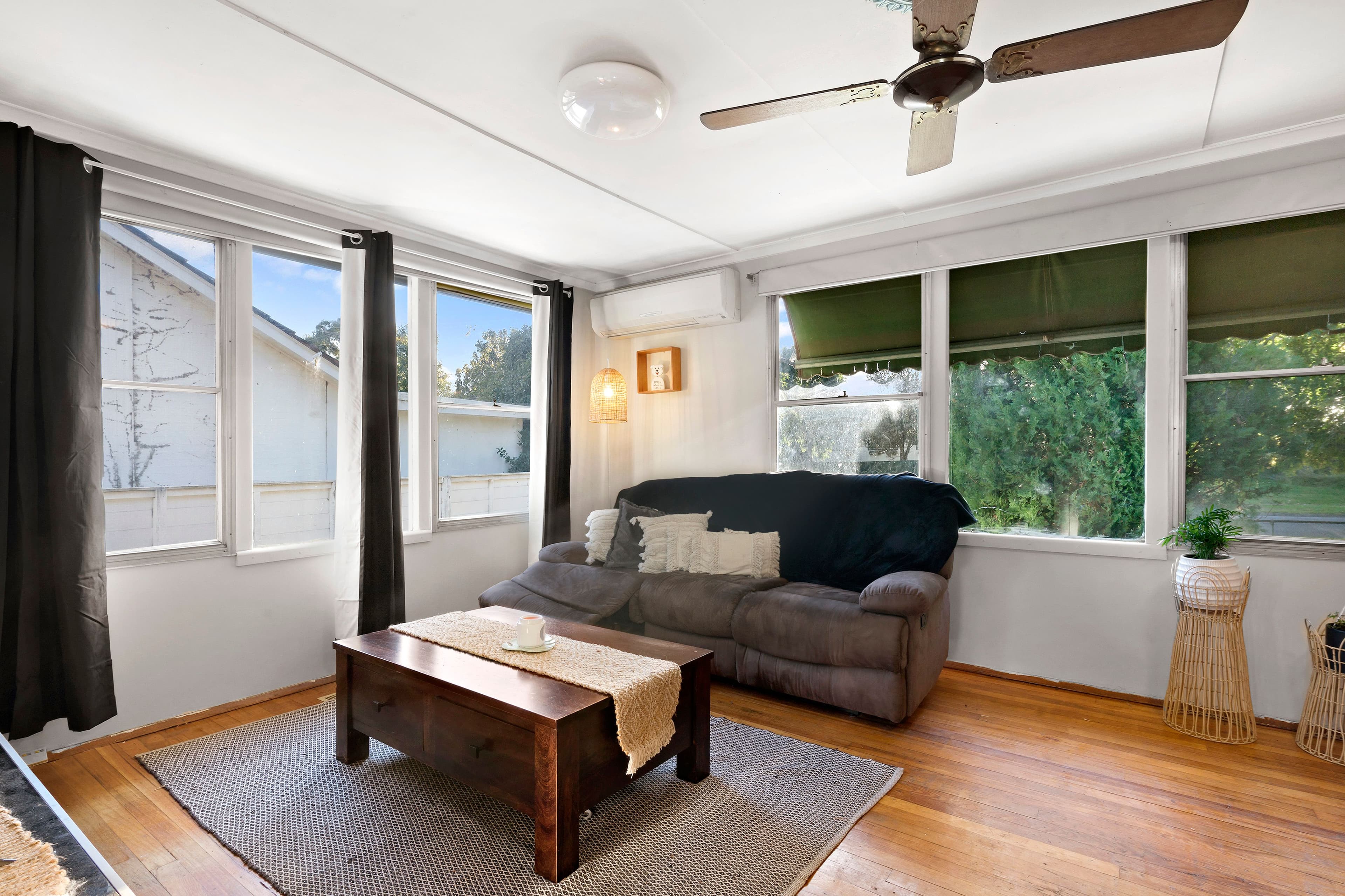 5 Laurina Crescent, Frankston North VIC 3200, Frankston North - Thumbnail 2
