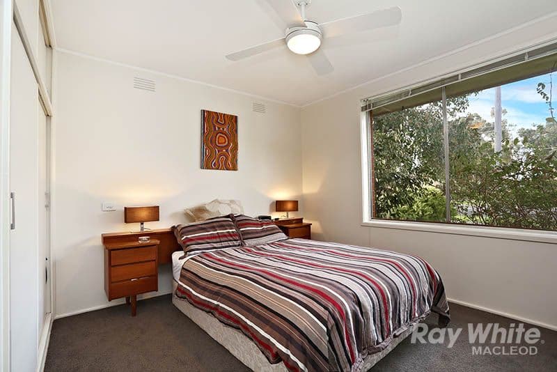 65 Greenwood Drive, BUNDOORA VIC 3083, Bundoora - Thumbnail 3