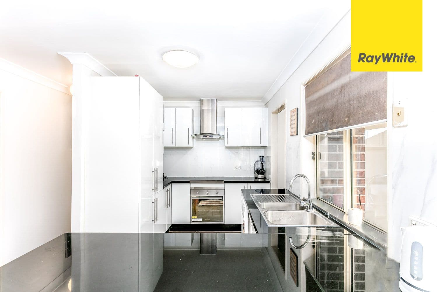 52 Diana Crescent, LOCKRIDGE, WA, Lockridge - Thumbnail 3