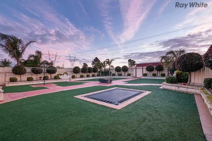 9 Lancelot Court, Hillside VIC 3037, Hillside - Thumbnail 8