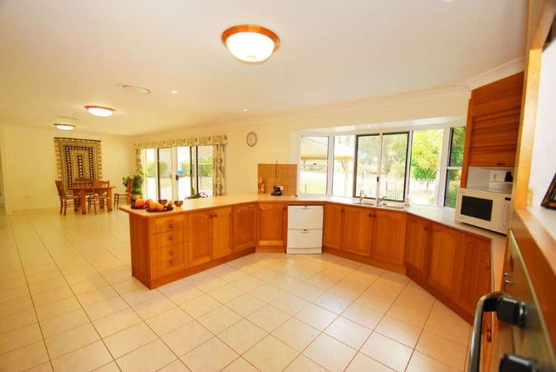67 Emu Parade, YEPPOON QLD 4703, Yeppoon - Thumbnail 4