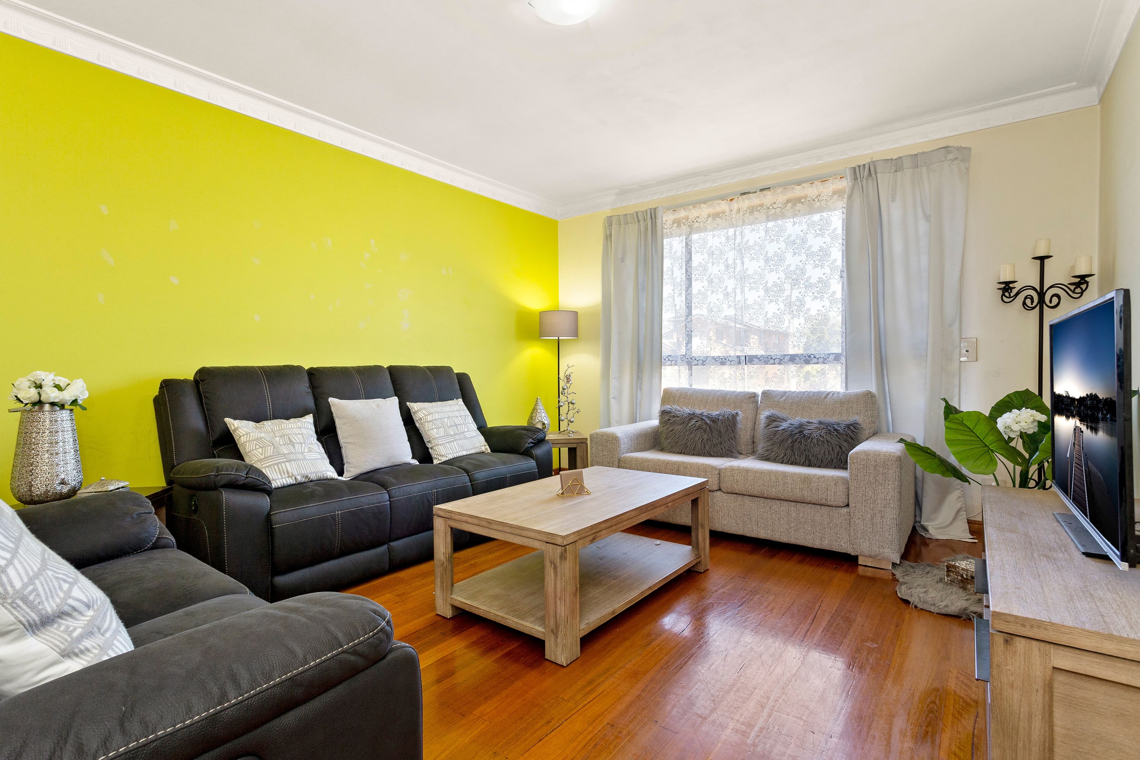 148 Barry Road, Thomastown VIC 3074, Thomastown - Thumbnail 2