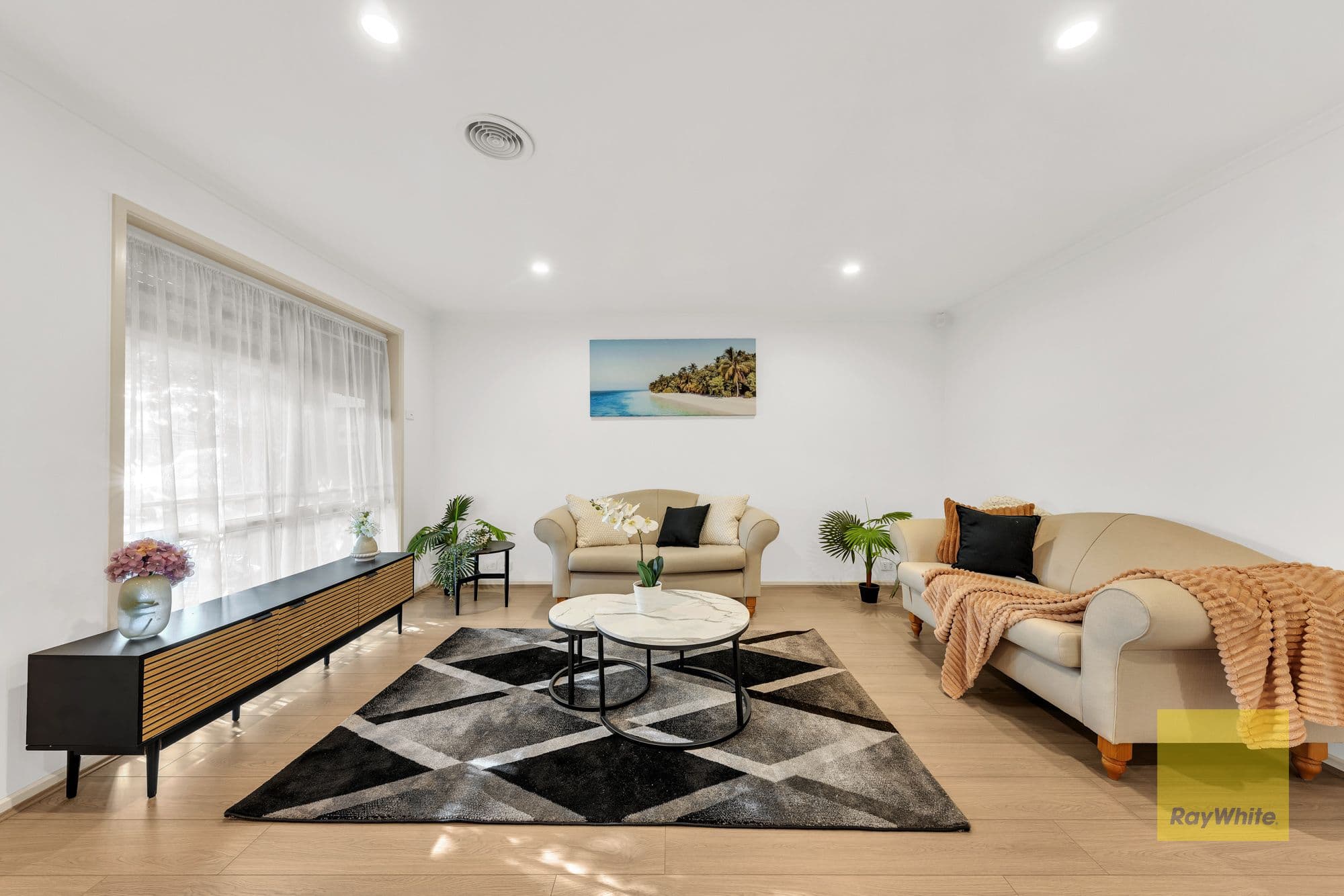 13 Moorgate Street, Point Cook VIC 3030, Point Cook - Thumbnail 3