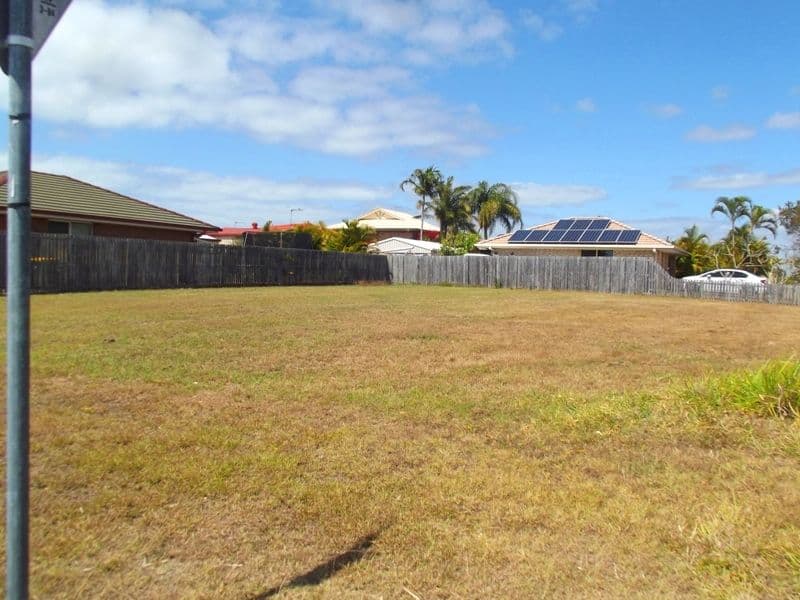16 Hood Street, Urangan QLD 4655, Urangan - Thumbnail 4