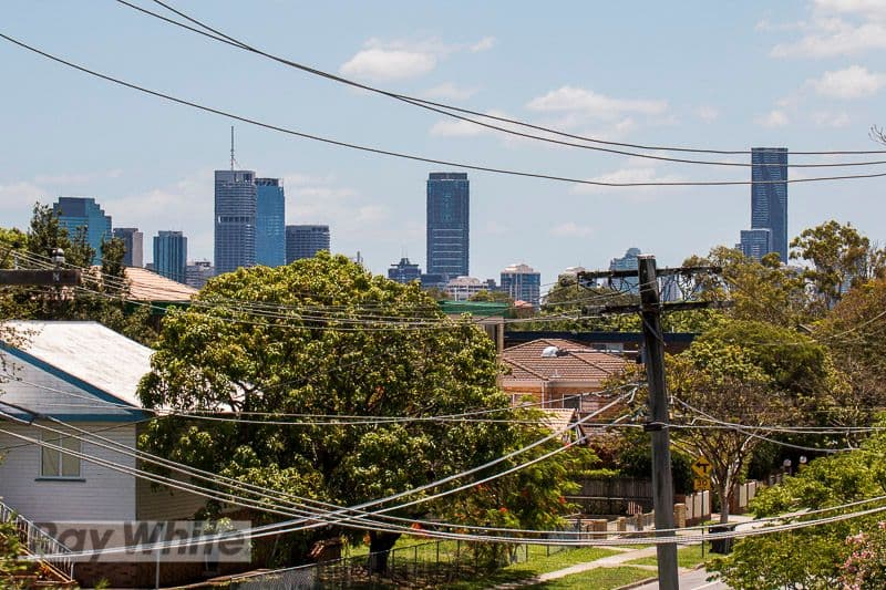 3 Robinson Street, COORPAROO QLD 4151, Coorparoo - Thumbnail 2