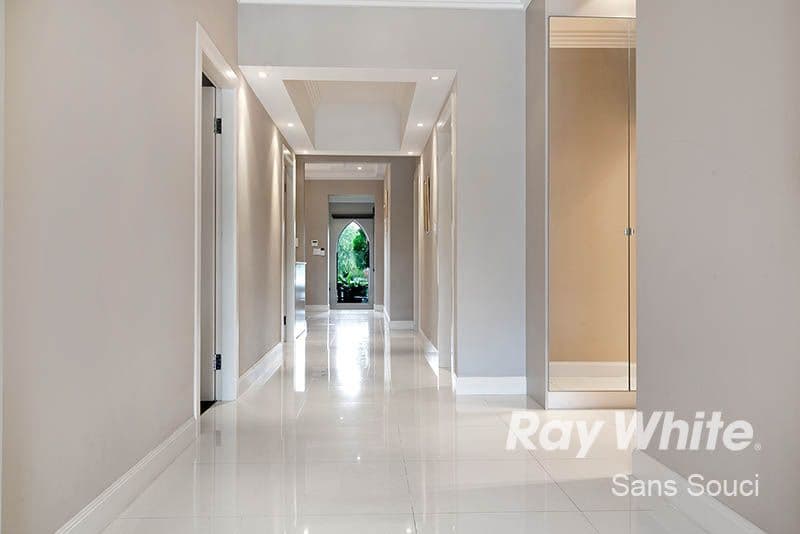 27 Scarborough Street, Monterey NSW 2217, Monterey - Thumbnail 4