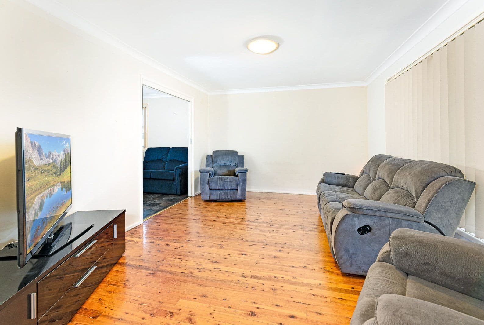 9 Sarah Crescent, Baulkham Hills NSW 2153, Baulkham Hills - Thumbnail 3
