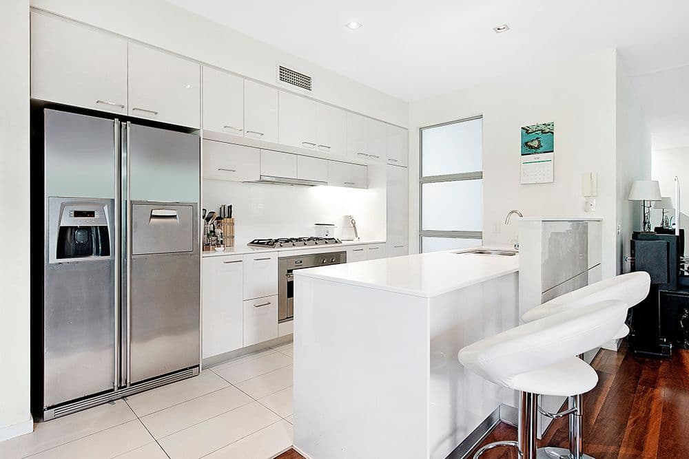 701 North Hill Drive, Robina QLD 4226, Robina - Thumbnail 2