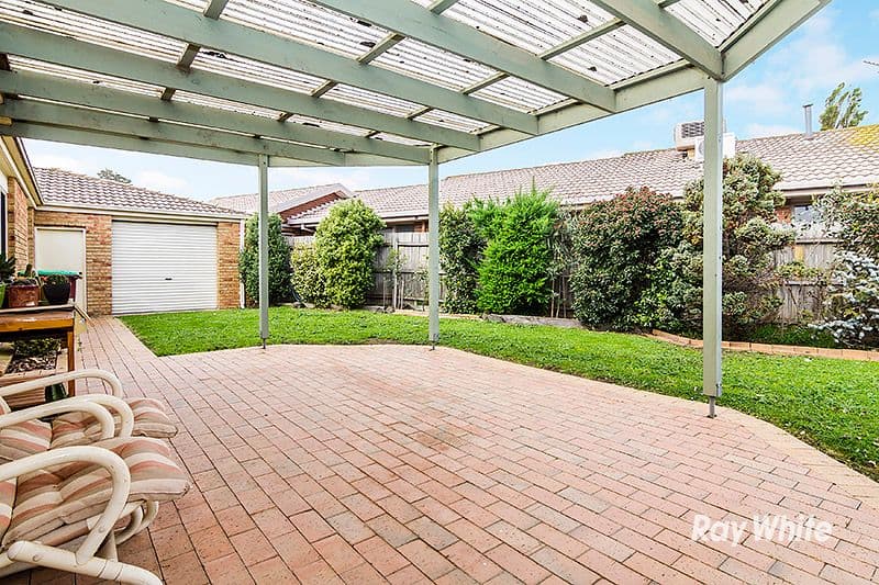 9 Ivy Court, Cranbourne North VIC 3977, Cranbourne North - Thumbnail 2