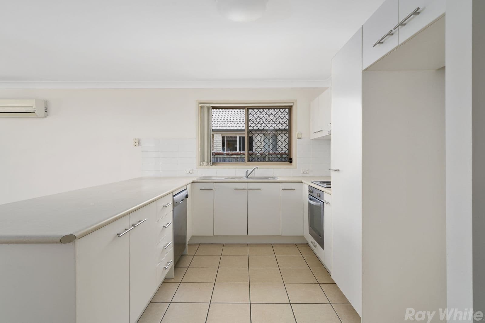 11 College Court, Caboolture QLD 4510, Caboolture - Thumbnail 6