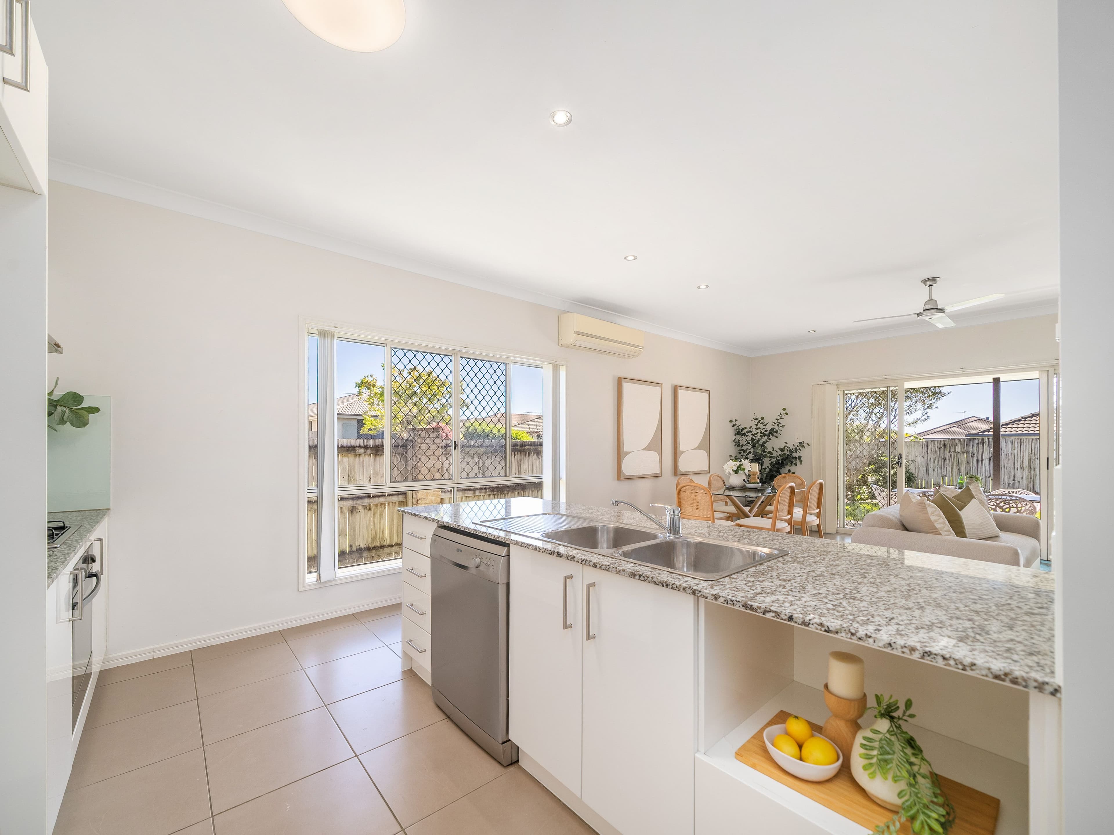 22 First Street, North Lakes QLD 4509, North Lakes - Thumbnail 8