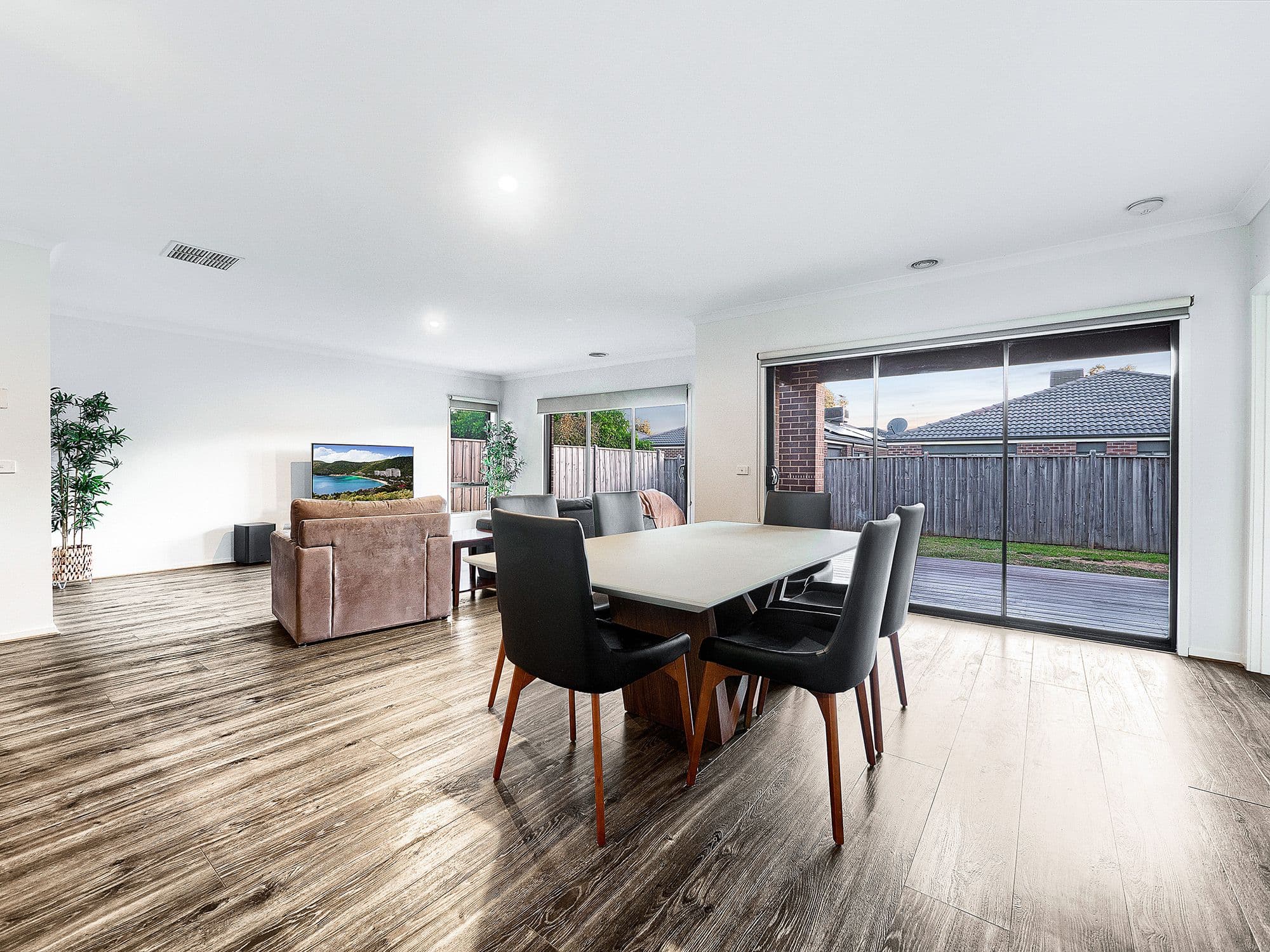 33 Lucinda Lane, Cranbourne North VIC 3977, Cranbourne North - Thumbnail 8