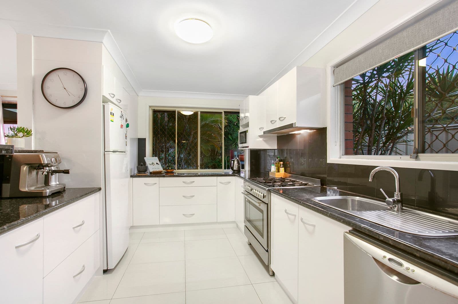 3 Salford Street, Salisbury QLD 4107, Salisbury - Thumbnail 5