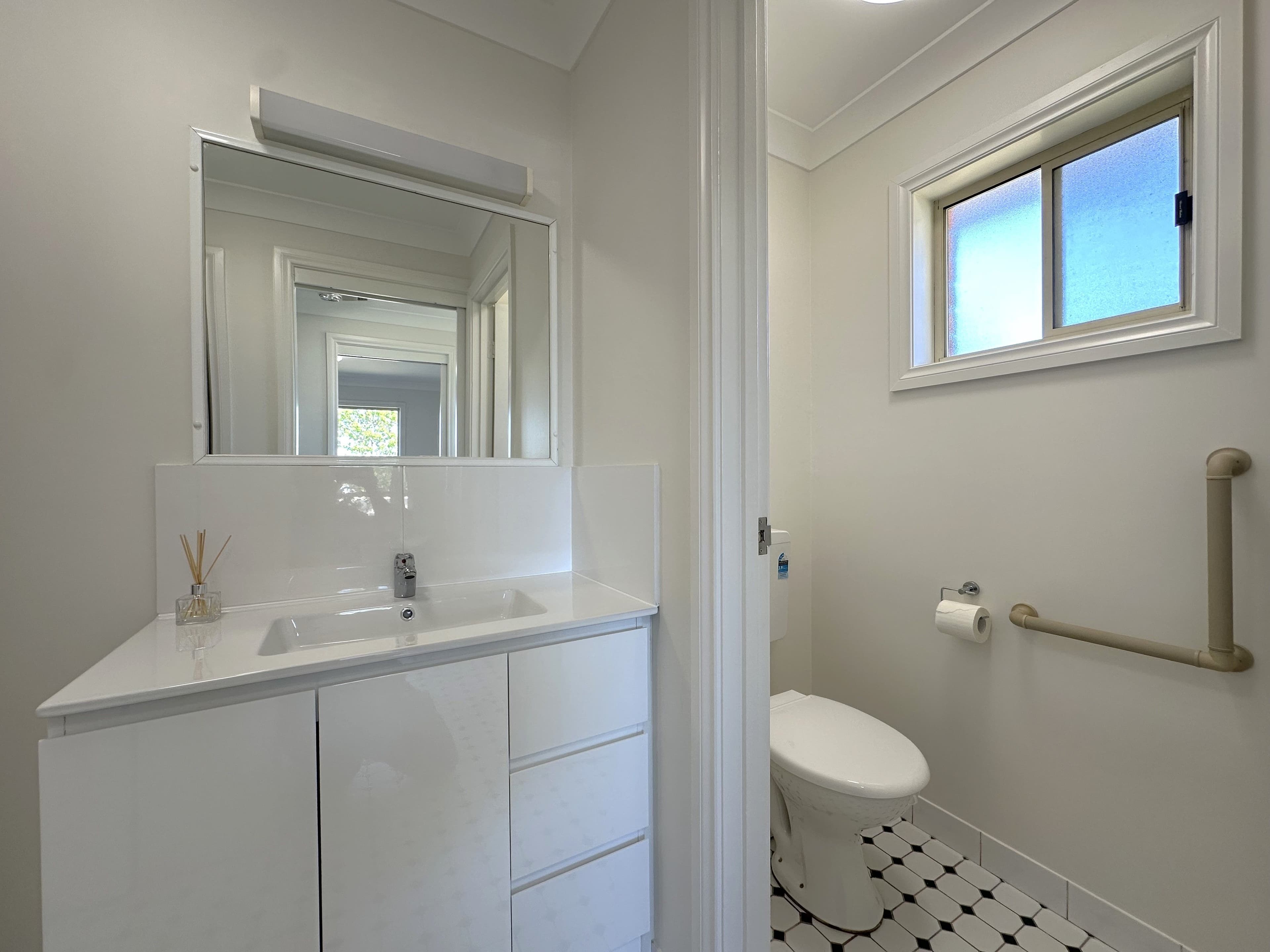 4 Twynam Court, Young NSW 2594, Young - Thumbnail 7