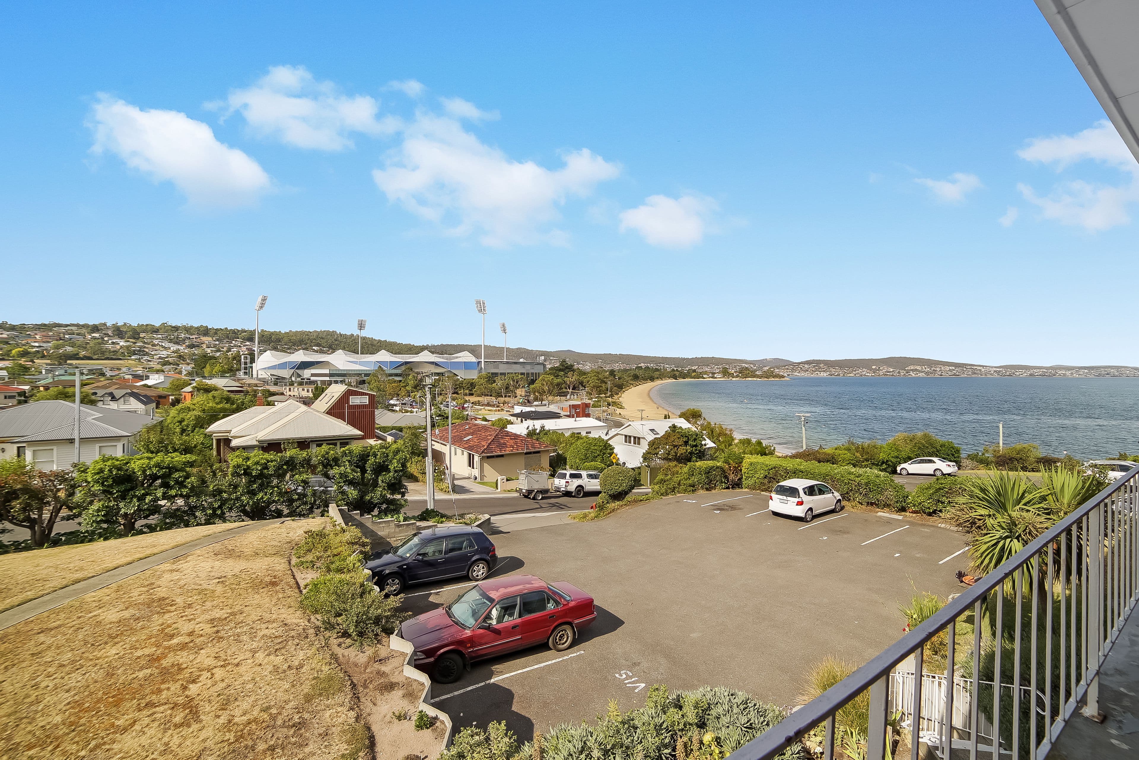 15 Chapman Street, Bellerive TAS 7018, Bellerive - Thumbnail 2