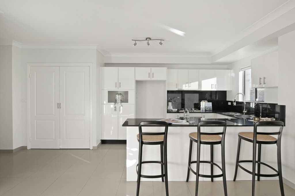 102/49 Henderson Road, Alexandria - Thumbnail 4
