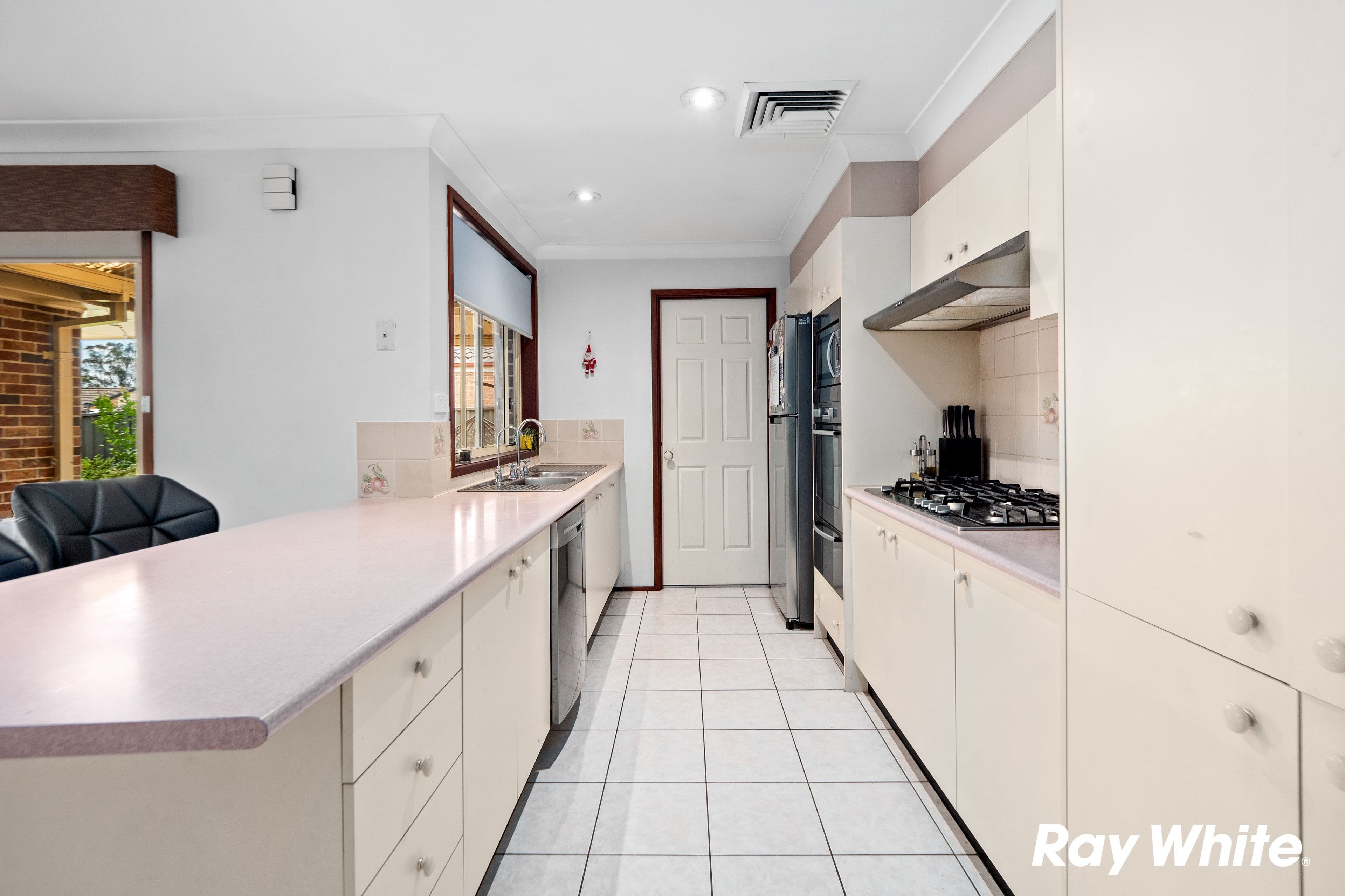 14 Isis Place, Quakers Hill NSW 2763, Quakers Hill - Thumbnail 4