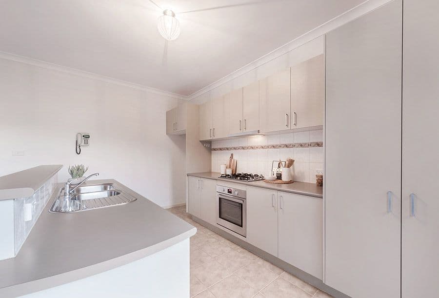 20 Earlston Place, Craigieburn VIC 3064, Craigieburn - Thumbnail 2