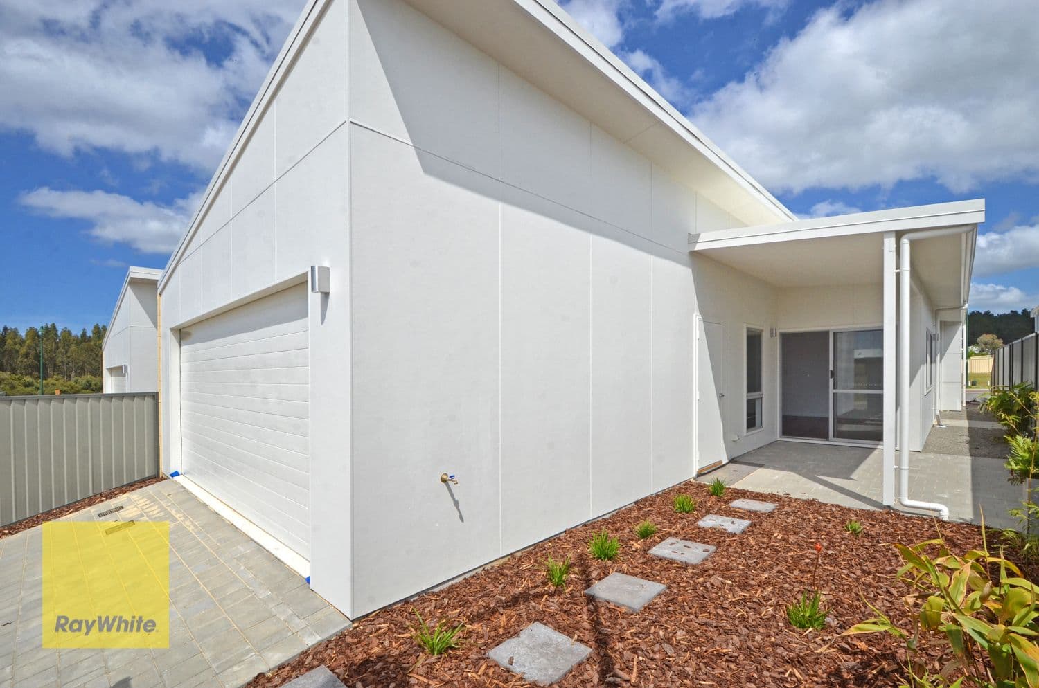 7 Engleheart Drive, McKail WA 6330, McKail - Thumbnail 2
