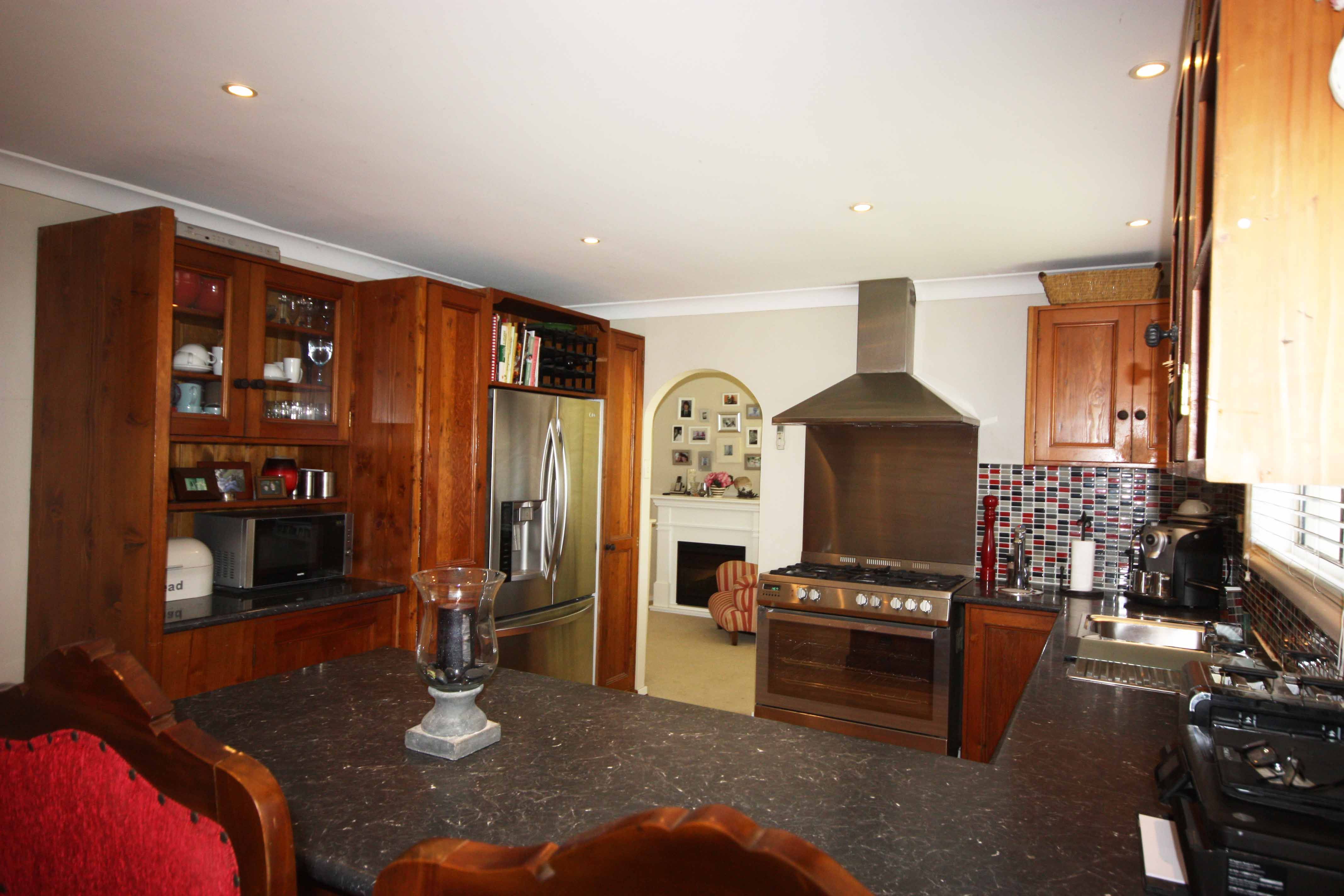 12 Alabaster Place, Eagle Vale NSW 2558, Eagle Vale - Thumbnail 2