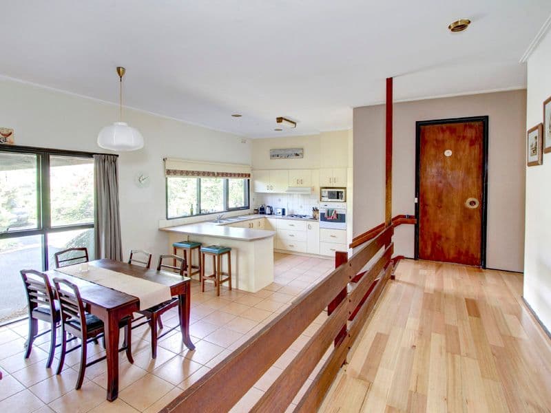14 Clematis Avenue, ROSEBUD VIC 3939, Rosebud - Thumbnail 6