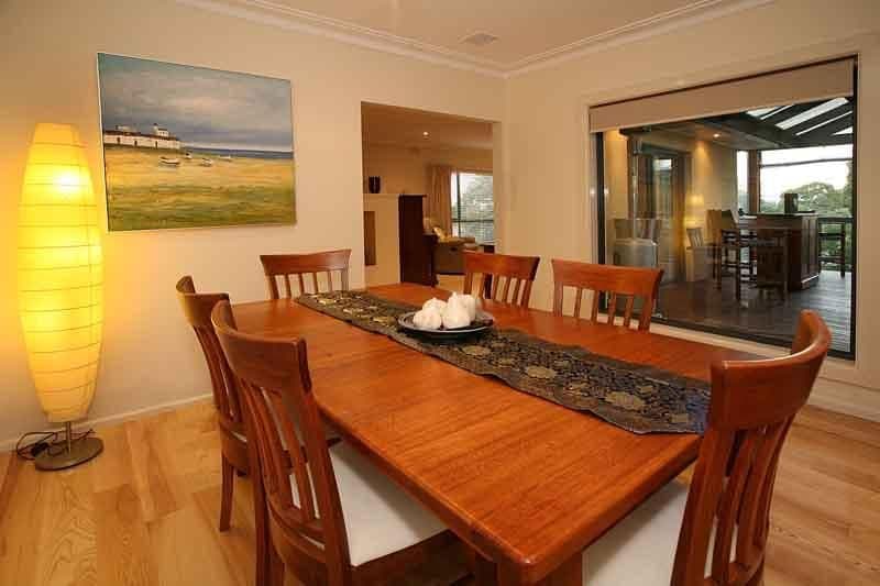 4 Yanina Court, GLEN WAVERLEY VIC 3150, Glen Waverley - Thumbnail 3
