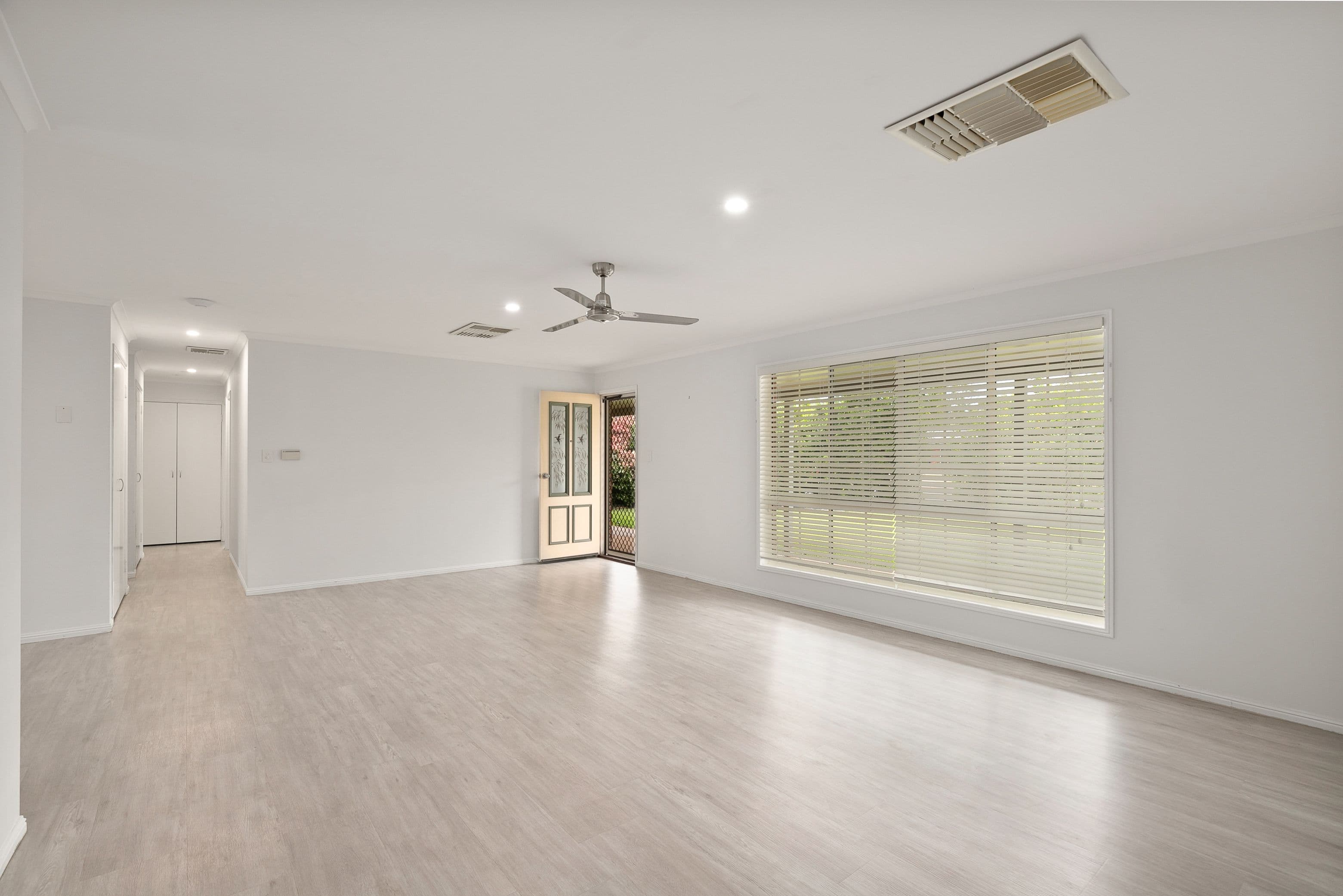 5 Reo Place, Emerald QLD 4720, Emerald - Thumbnail 4