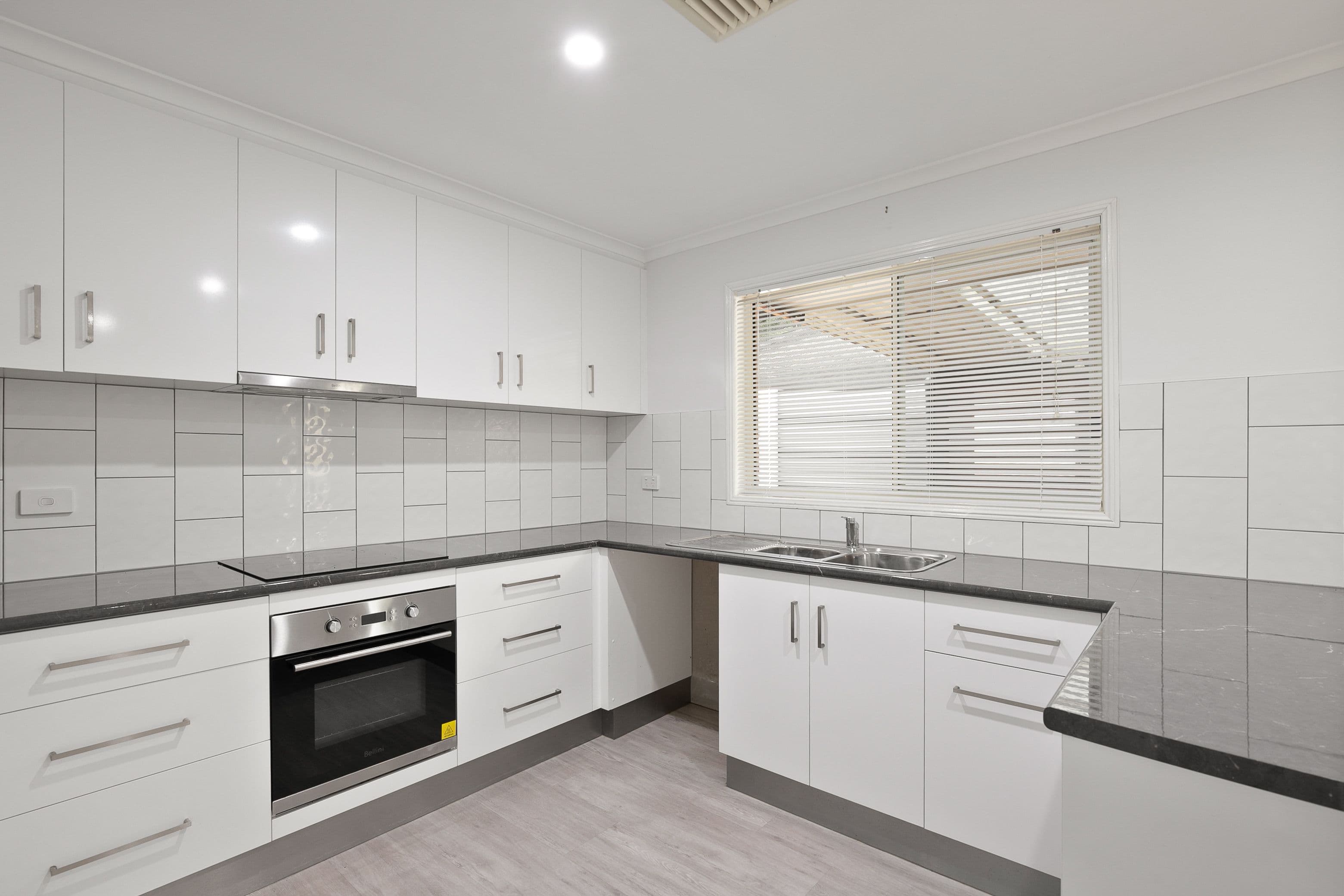 5 Reo Place, Emerald QLD 4720, Emerald - Thumbnail 7