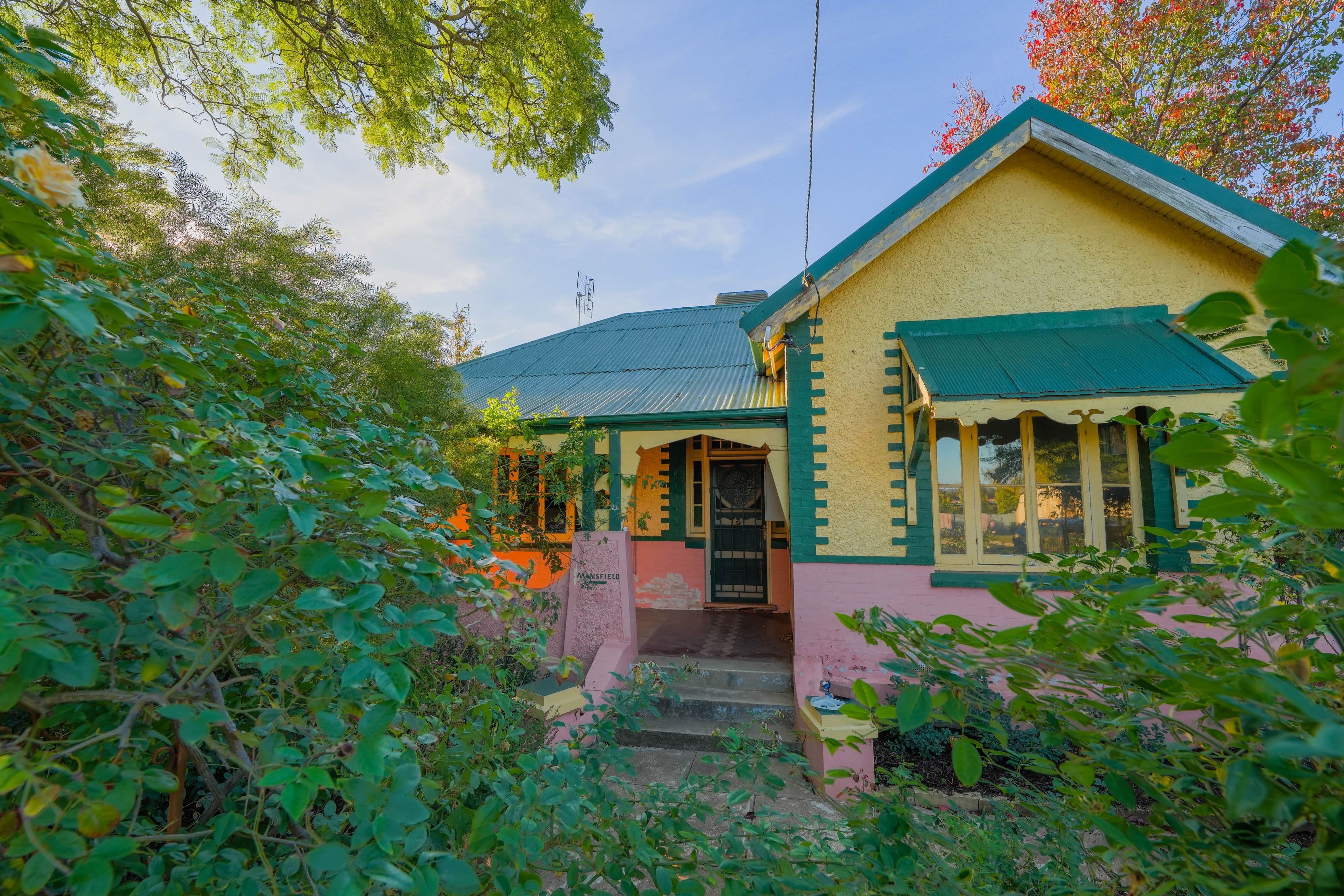 16 Oswin Street, Parkes NSW 2870, Parkes - Image 1