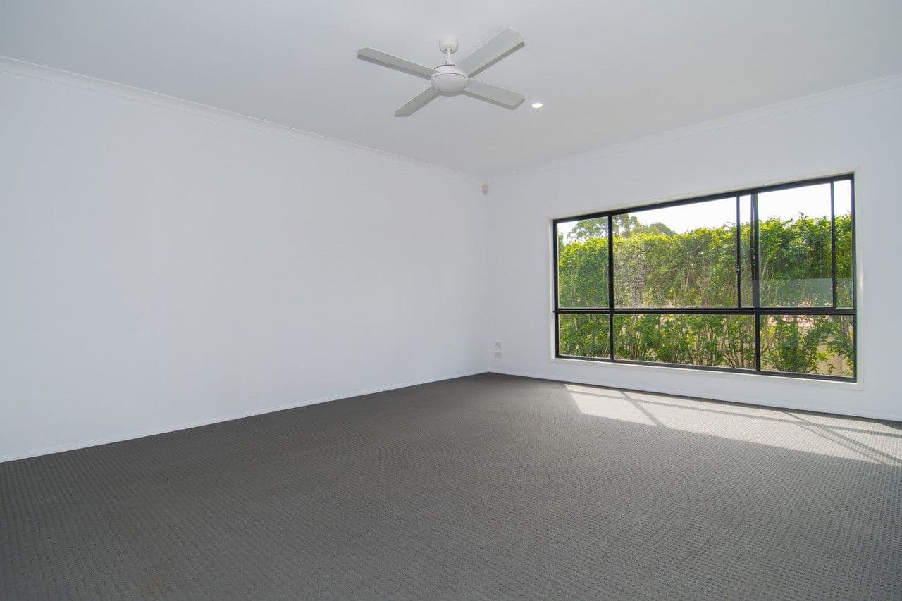2 Parnham Court, Arundel QLD 4214, Arundel - Thumbnail 3