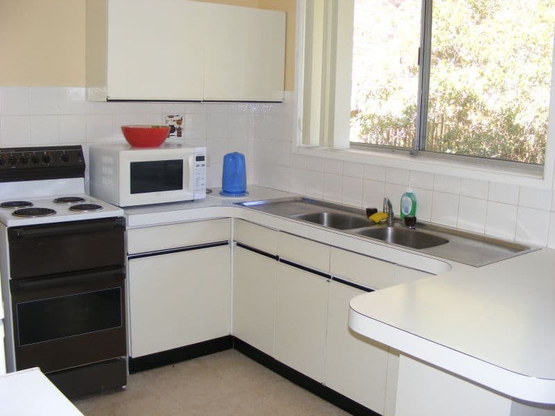 53  Iola Avenue, FARMBOROUGH HEIGHTS NSW 2526, Farmborough Heights - Thumbnail 3
